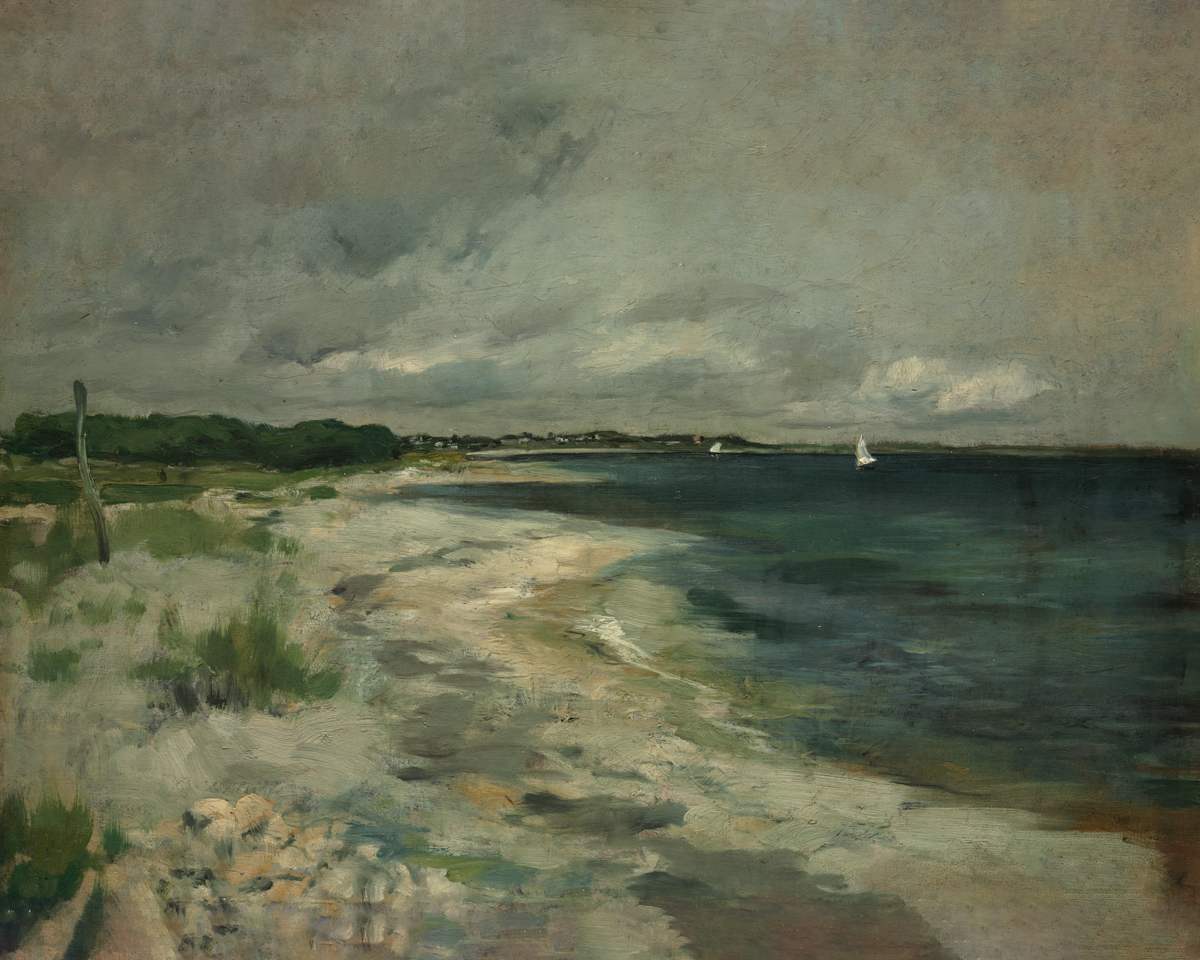 Storm Clouds: Nature's Dynamic Symphony